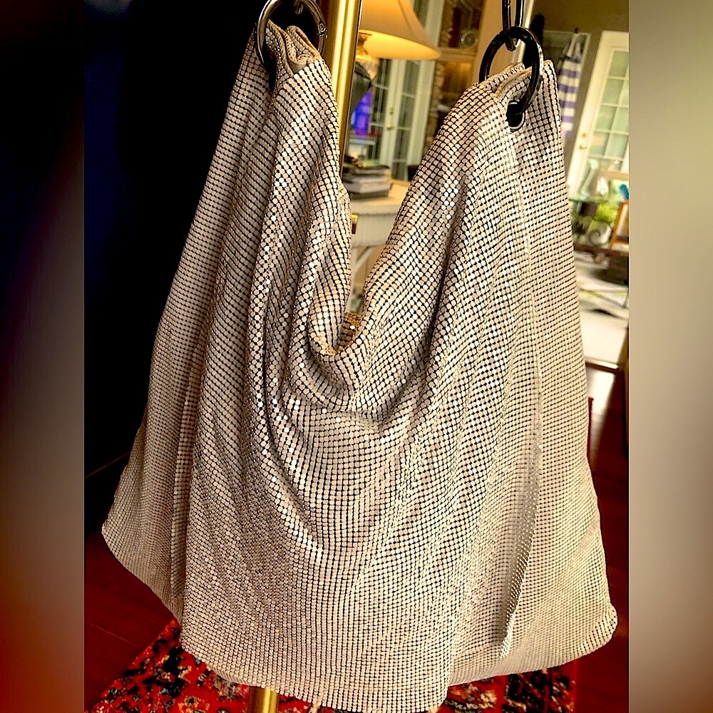 HUGE METAL MESH/CHAINMAIL HOBO BAG IN PALE SANDY/BEIGE/NUDE COLOR